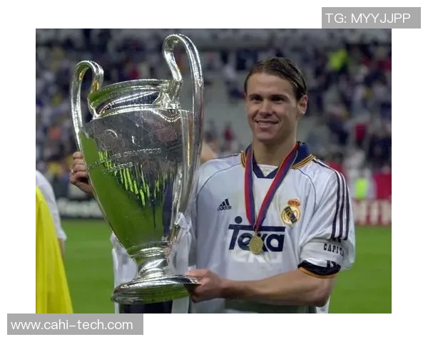 绿茵传奇古利特的辉煌生涯与世界足坛永恒影响