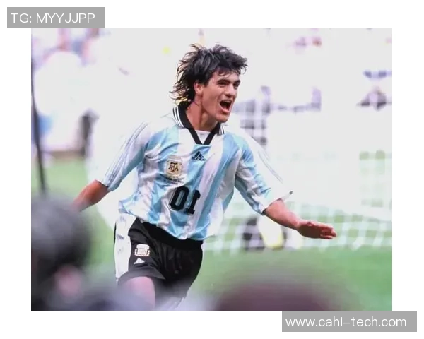 足球场上八号球星的风采与传奇故事解析