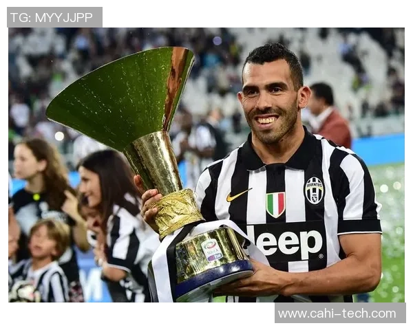 德州足球球星赛场拼搏精神引领团队奋勇前行追逐冠军梦想